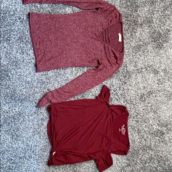 HOLLISTER 2 maroon shirts long sleeve&short sleeve - Picture 1 of 3